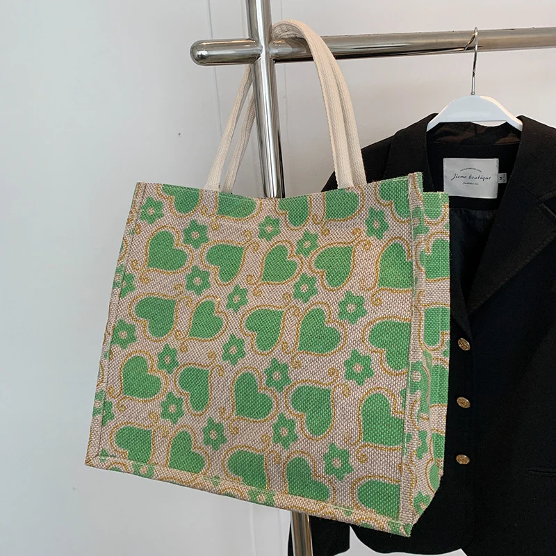 Lässige Tote-Tasche mit Herzmuster