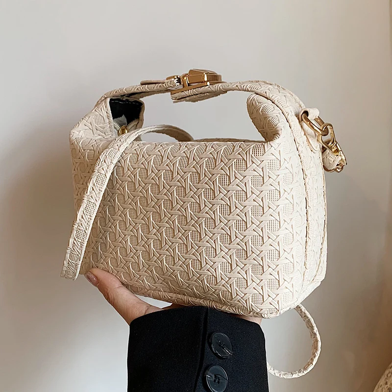 Gewebte Handtasche