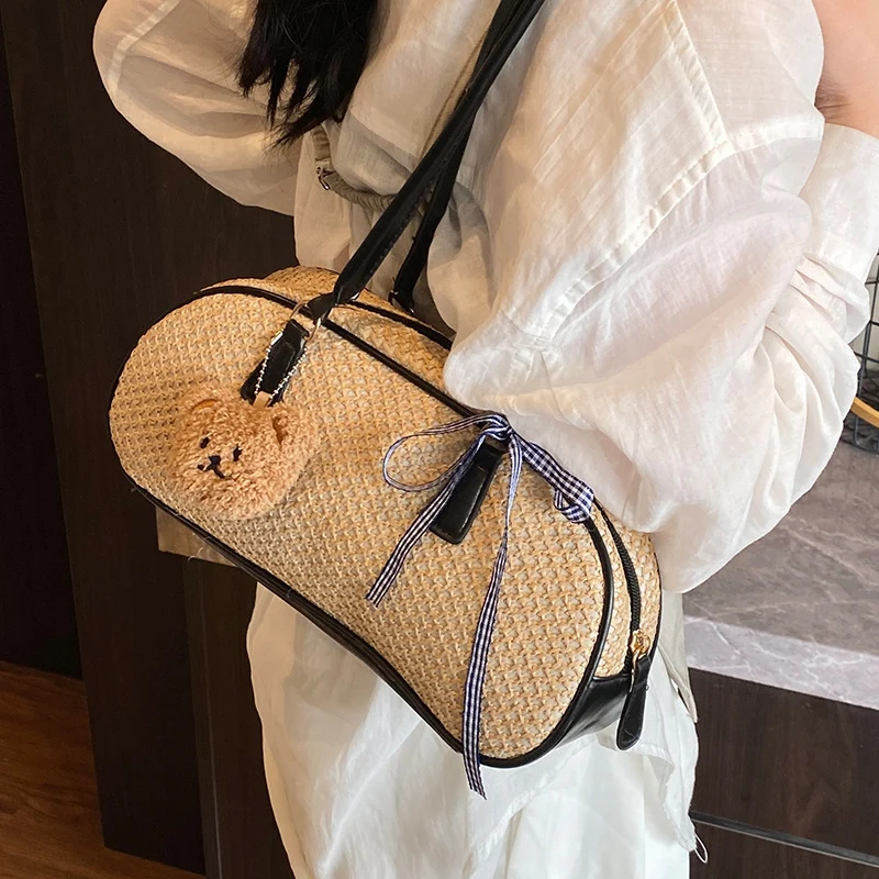 Niedliche Geflochtene Strohtasche