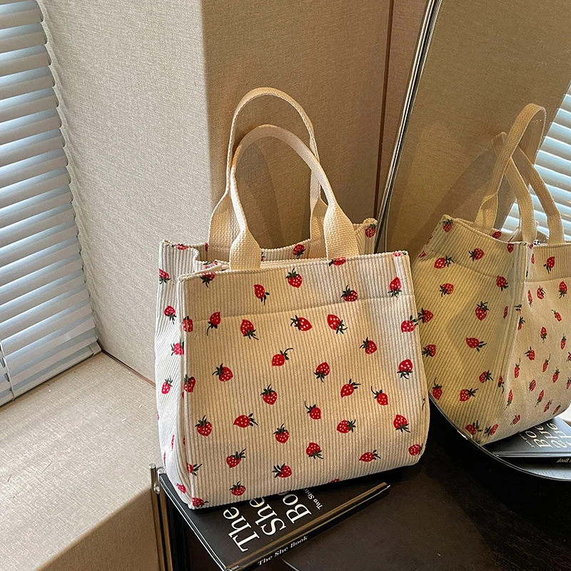 Niedliche Erdbeer-Print Stoff Tasche
