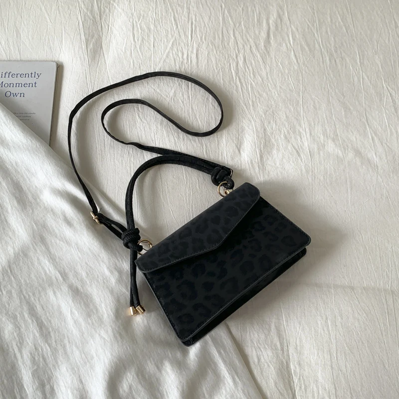 Tieredruck Crossbody-Tasche