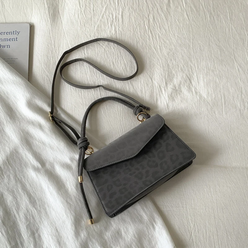 Tieredruck Crossbody-Tasche