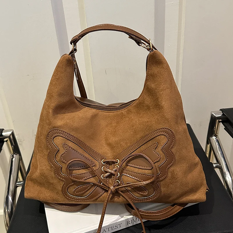 Schmetterling Verzierte Wildleder Hobo-Tasche