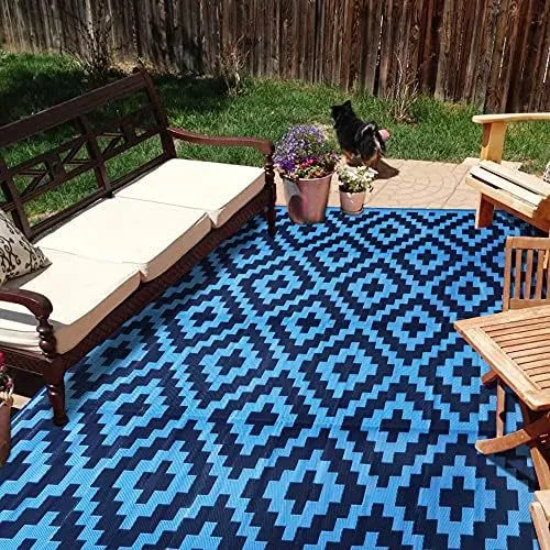Geometrisch gemusterter Outdoor-Teppich