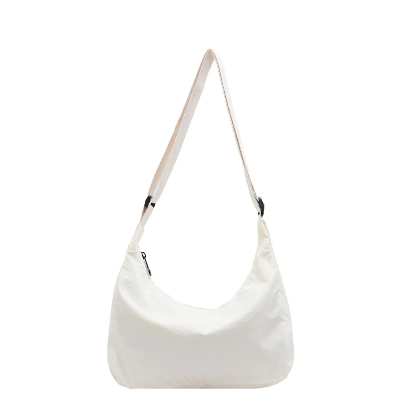 Sling Schultertasche
