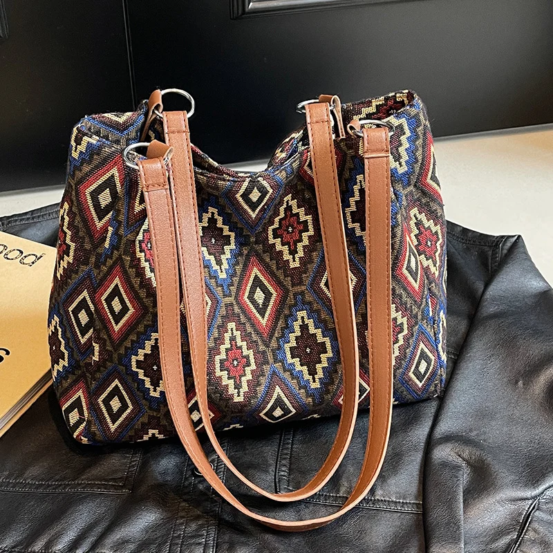 Bohemian-Stil Geflochtene Handtasche