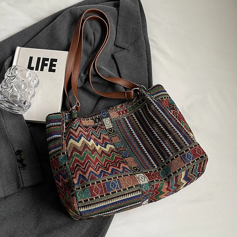Bohemian-Stil Geflochtene Handtasche