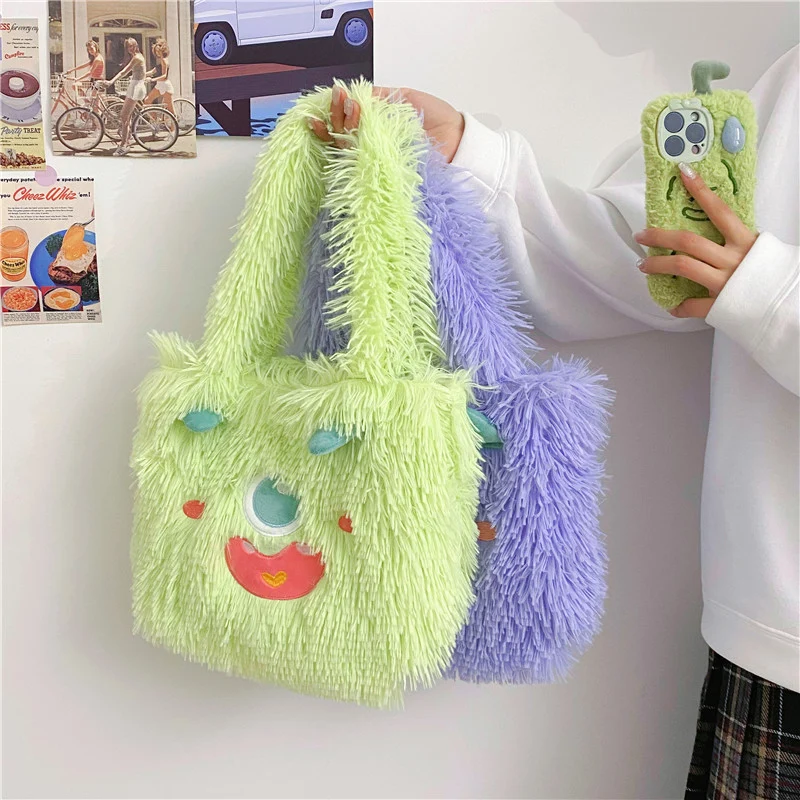 Verspielte Monster Plüschtasche