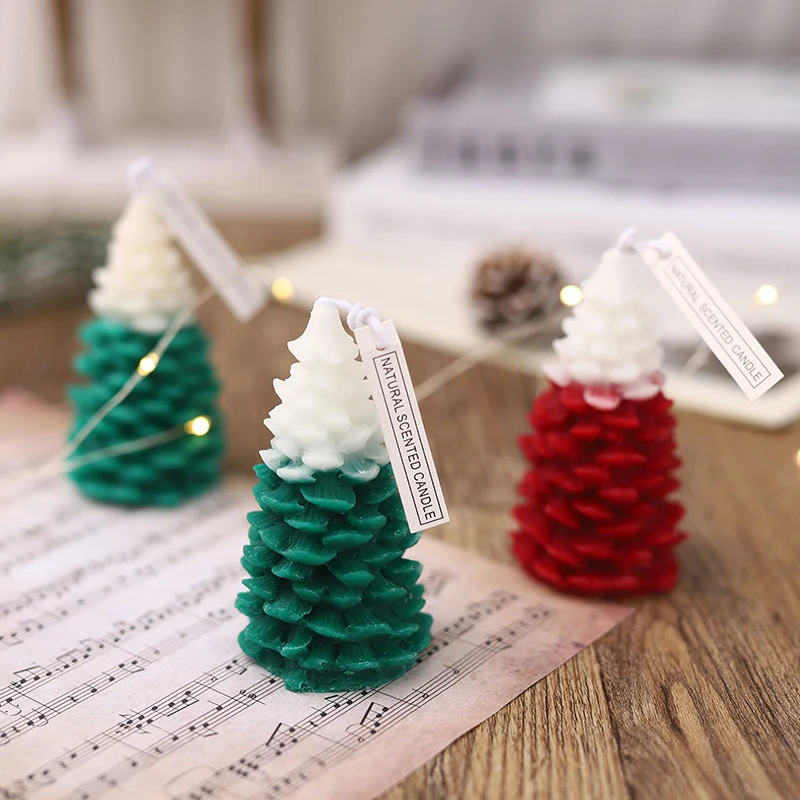 Handgeferti Weihnachtsbaum-Duftkerze aus Sojawachs