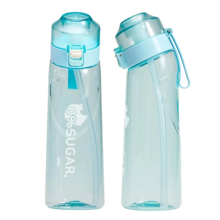 Trinkbecher 650 ml mit Strohhalm und Sprungdeckel