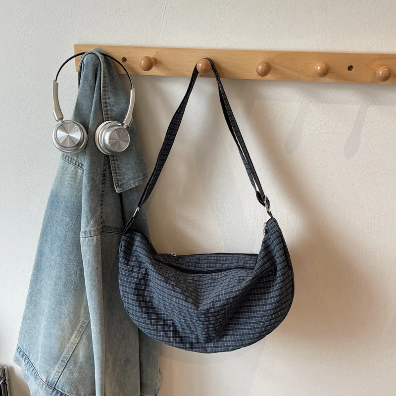 Modische Strukturierte Hobo-Tasche