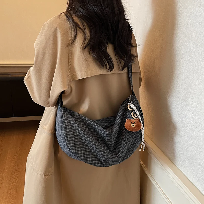 Modische Strukturierte Hobo-Tasche