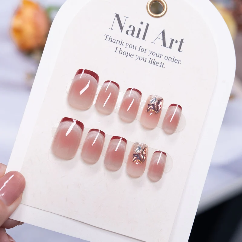 Elegantes Gradient Press-On Nail Set