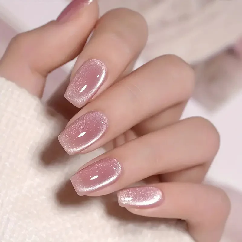 Elegante Nagelverlängerungen