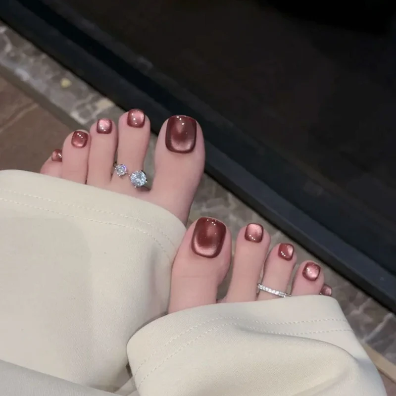 Elegante Metallische Nagelkunst