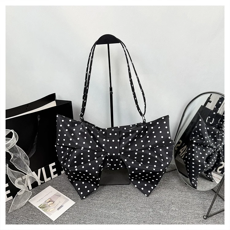Elegante Schleifen-Handtasche