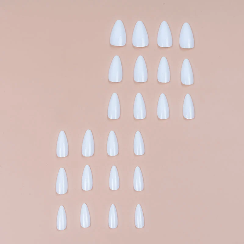Elegante Matte Stiletto Press-On Nägel