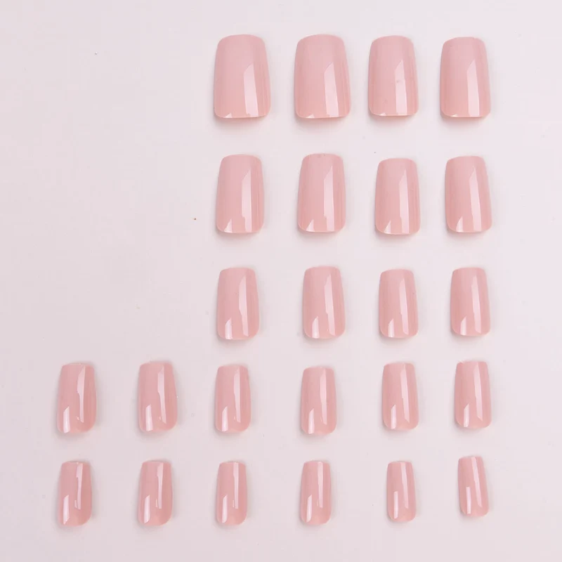 Elegante Glänzende Nagelverlängerungen