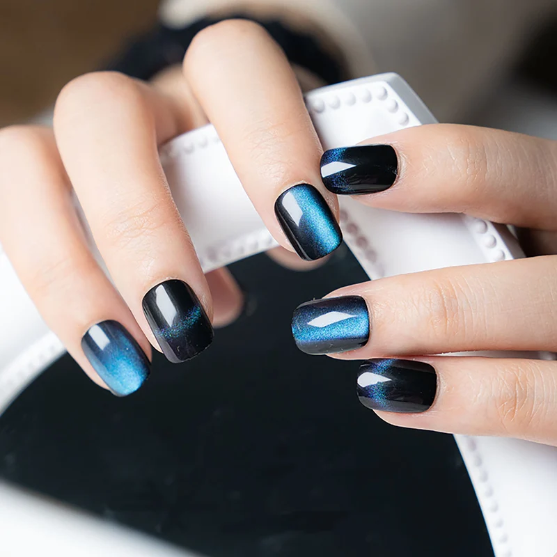 Elegantes Press-On Nagelkunstset mit Verlaufsfinish