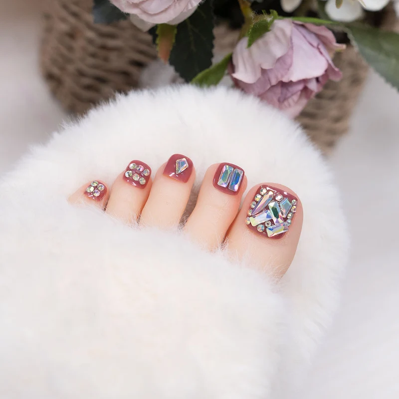 Dekorative Strass-Fußnagelkunst 1791110591