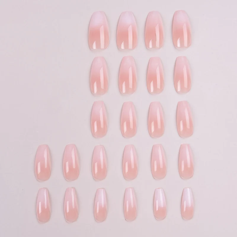Elegante langanhaltende Acryl-Nagelverlängerungen