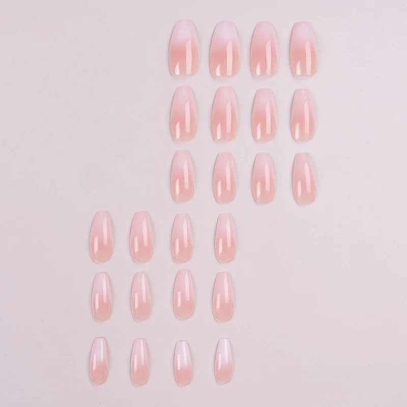 Elegante langanhaltende Acryl-Nagelverlängerungen