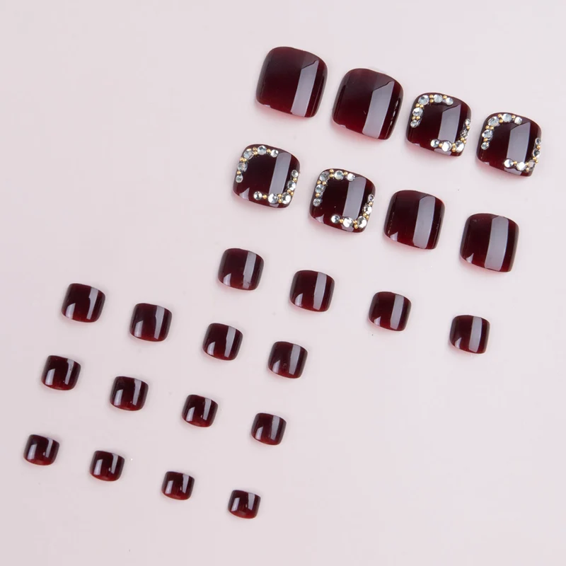 Dekorative Strass-Fußnagelkunst 1791110310