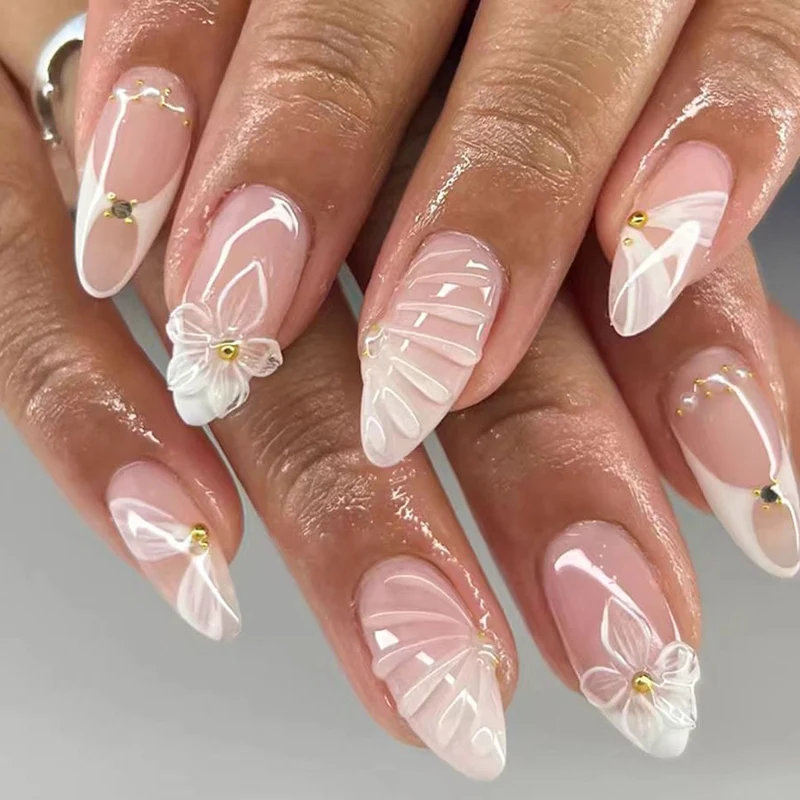 Elegante florale dekorative Drucknägel