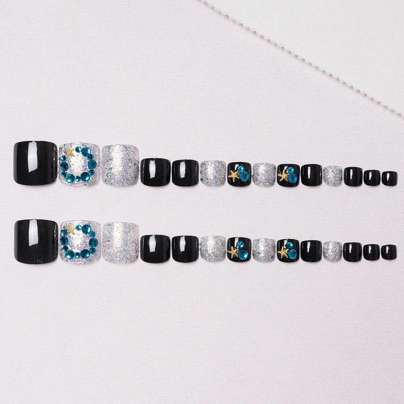 Elegante dekorative Pediküre Nagelkunst