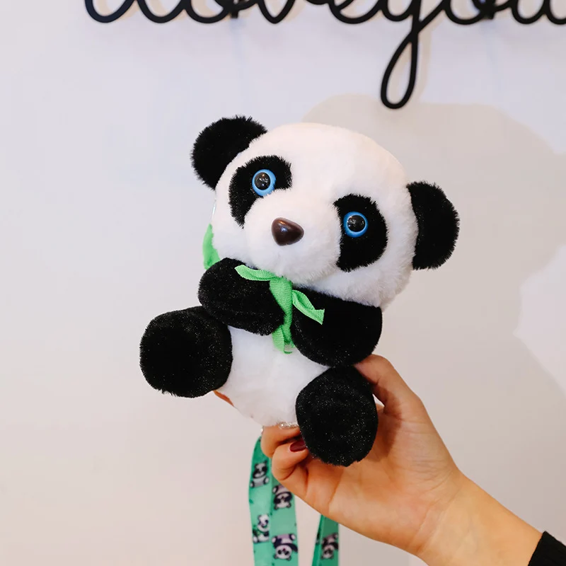 Plüsch-Panda-Themen-Schlüsselanhänger
