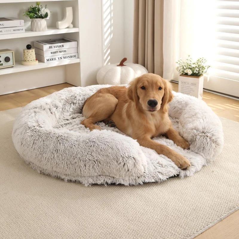Weiches und pelziges Entspannungs-Hundebett