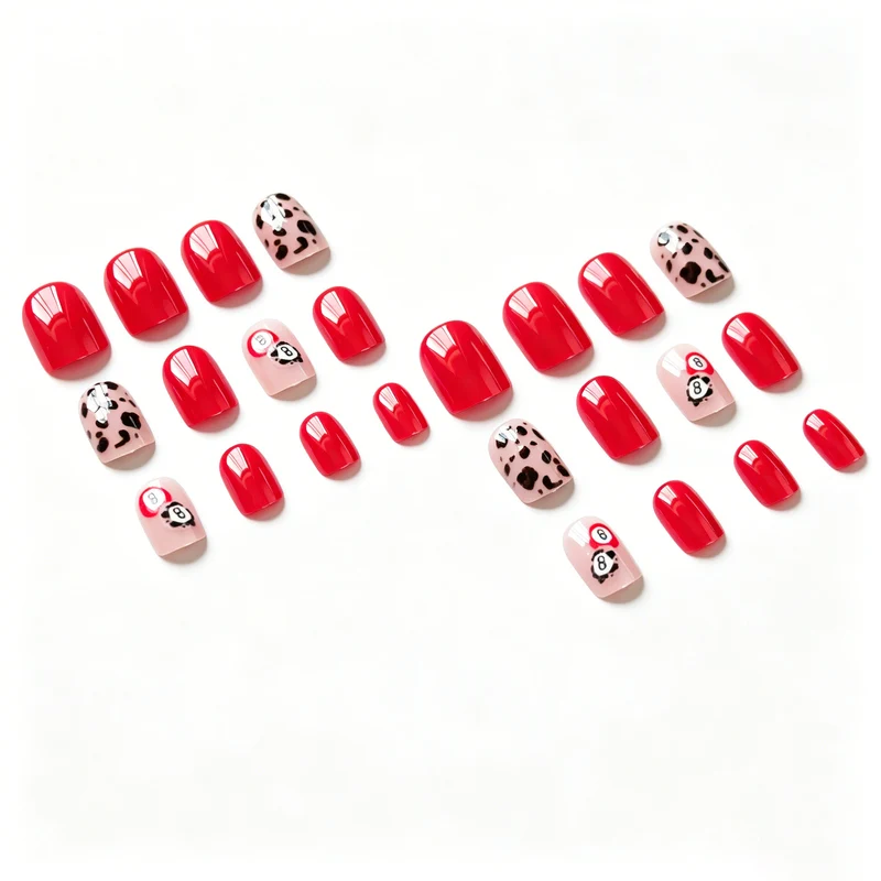 Trendy Tierdruck Nagelkunst