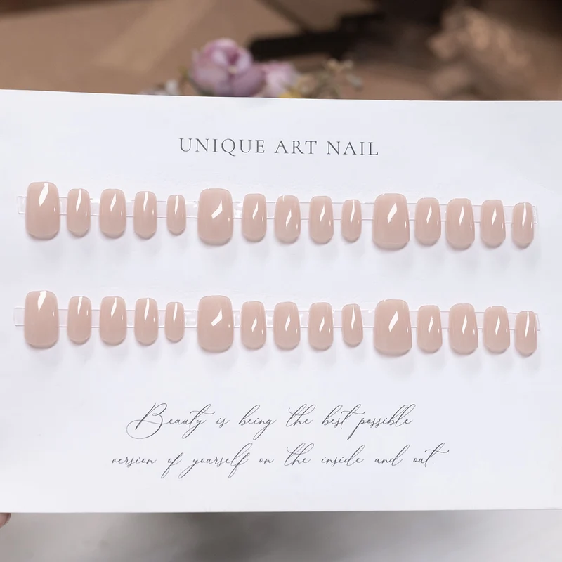 Klassisches Glänzendes Press-On Nagelset