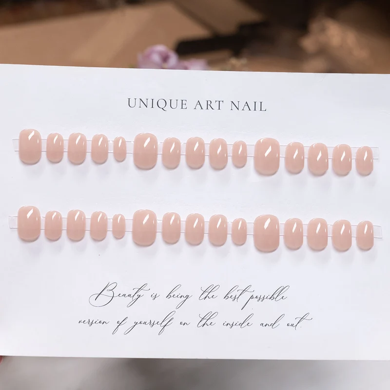 Klassisches Glänzendes Press-On Nagelset