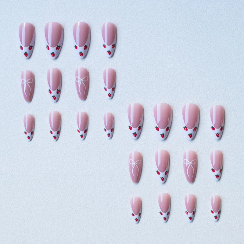 Erdbeer Design Acryl Nagelkunst Set