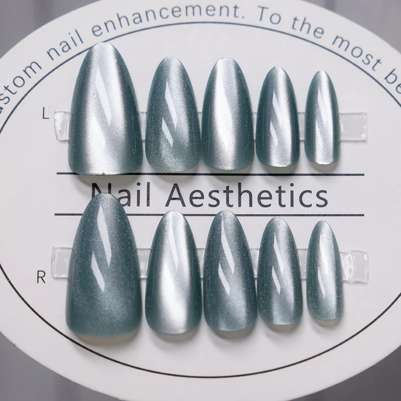 Künstlerisches Press-On Nagelset