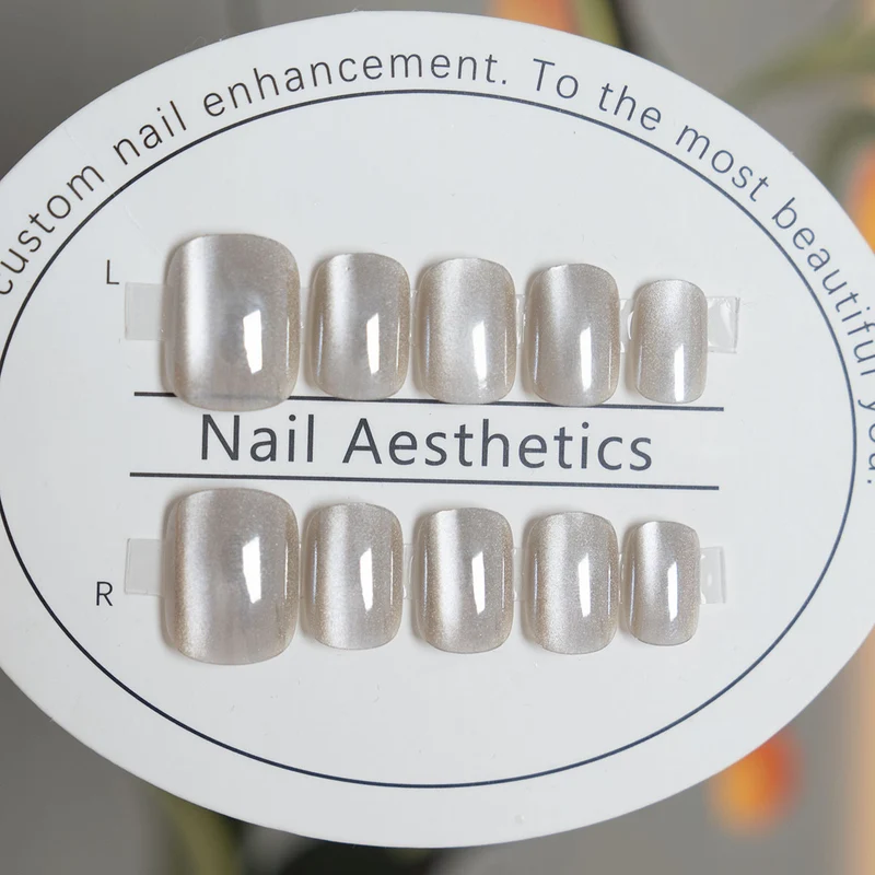 Benutzerdefinierte Press-On Nagelverzierungen