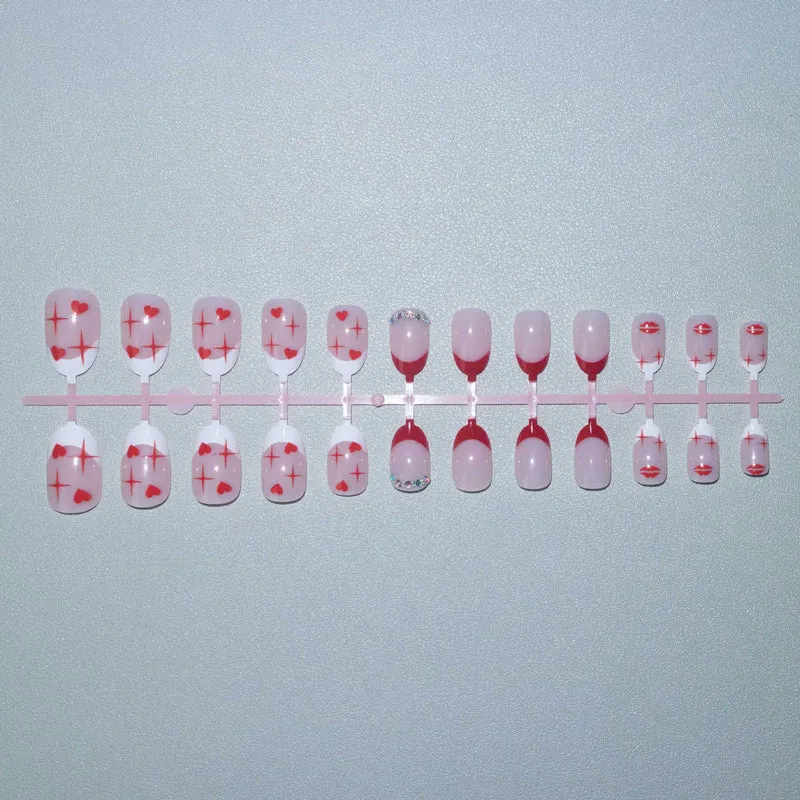 Romantisches Herz-Themen Nagelkunst Set