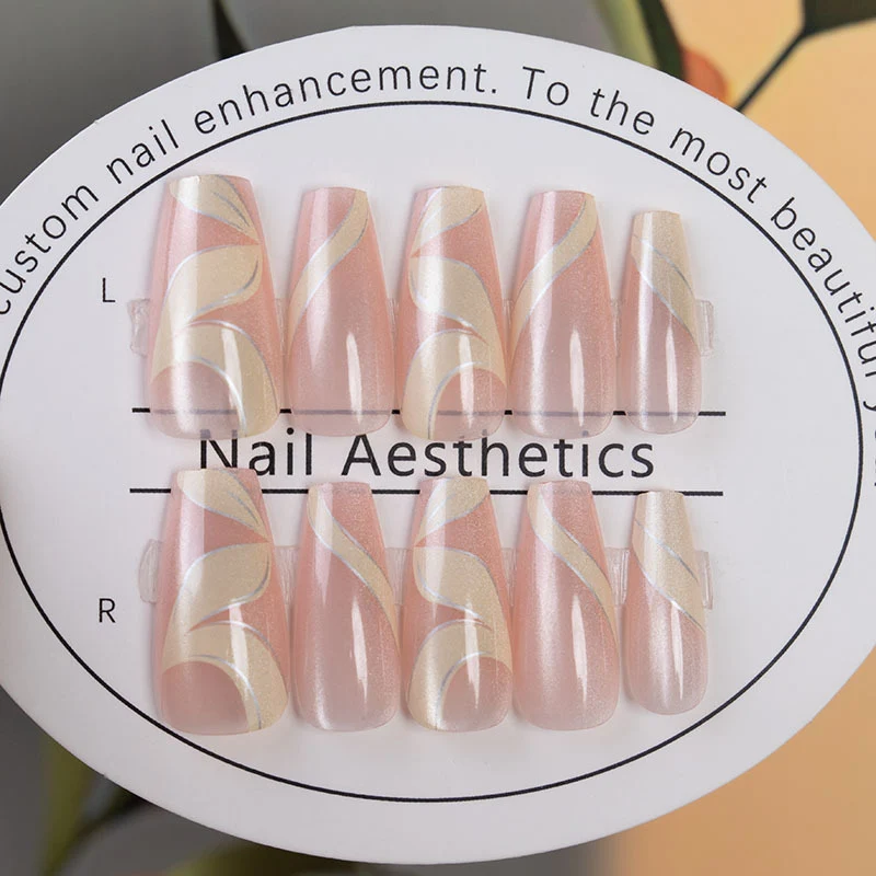 Curvy Nageldesign Press-On Nägel