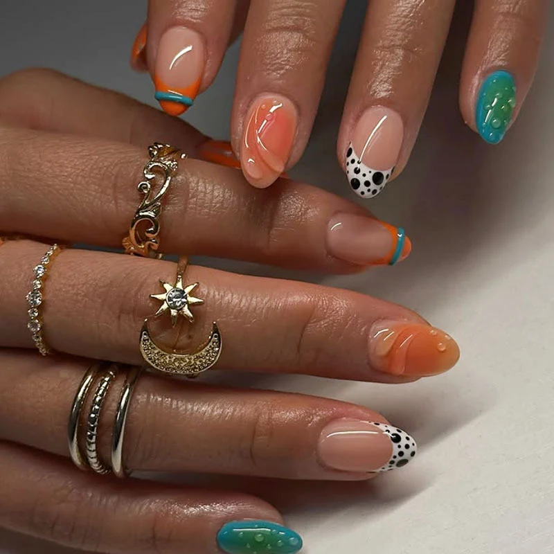 Künstlerische Trendige Nagelkunst