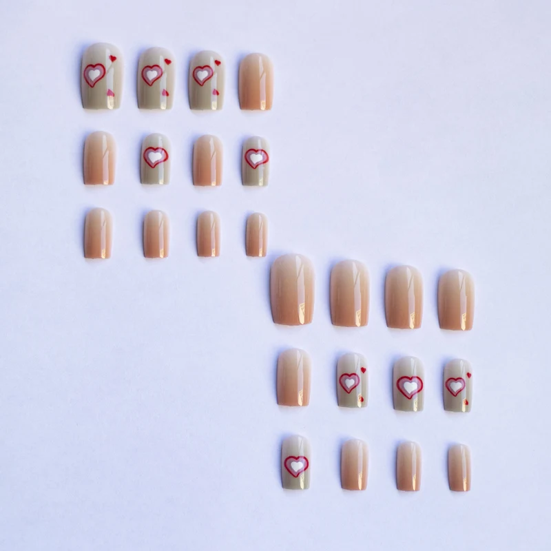 Herzdesign-Nagelkunst-Set