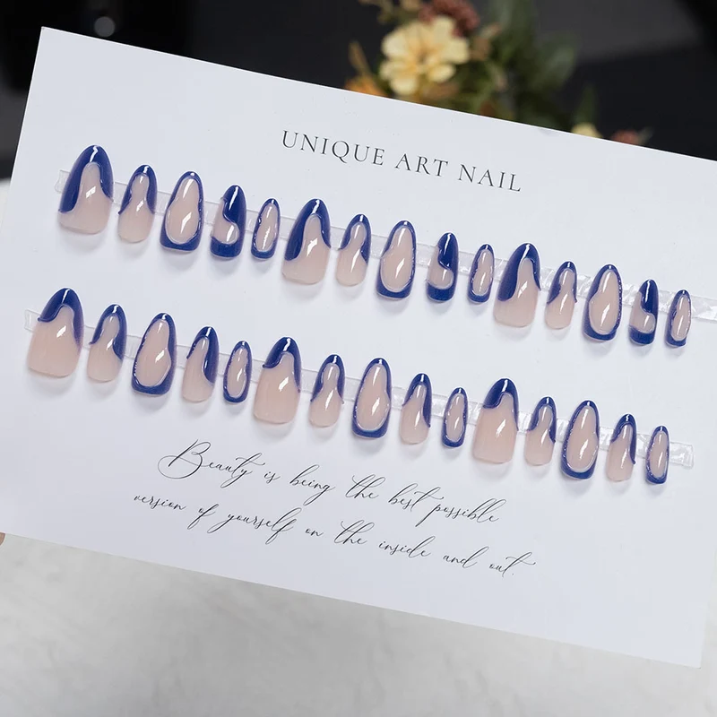 Künstlerische Stiletto Nagelkunst