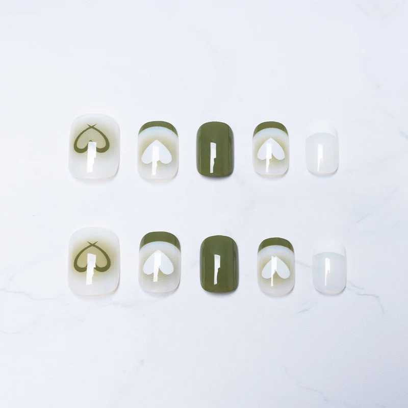 Künstlerisch Herz-Design Druckplattennägel