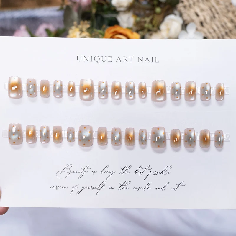 Künstlerisches Gel Press-On-Nagelset