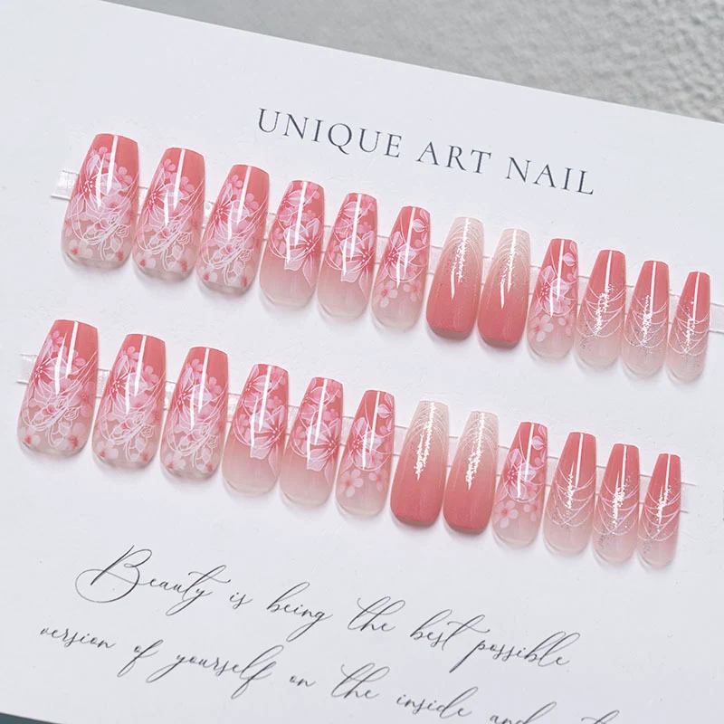 Künstlerisches Floral Press-On Nagelkunst Set