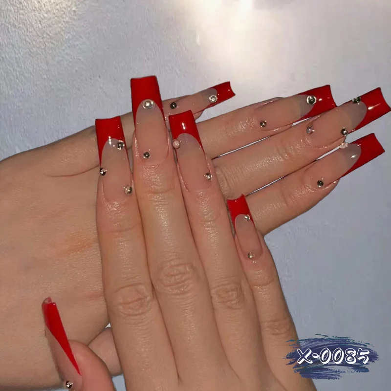 Glamouröse Acryl-Nagelverlängerungen