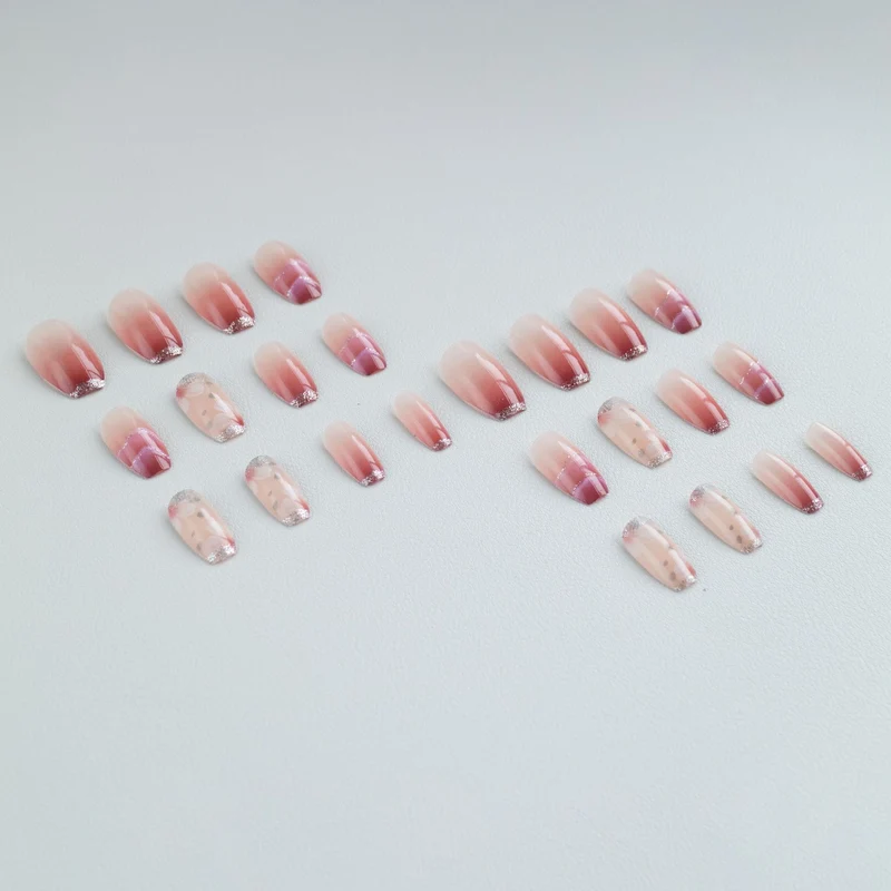 Florale Ombre Nagelkunst