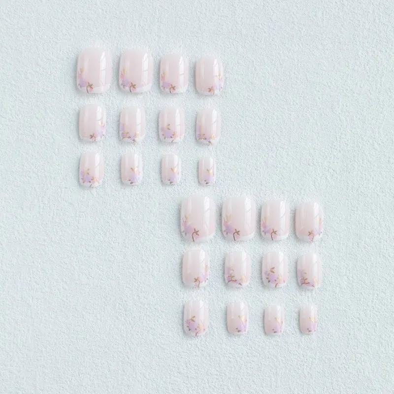 Blumeninspiriertes Nagelkunst-Set