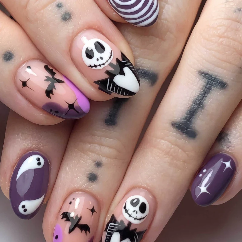 Halloween-inspiriertes Nagelkunst-Set
