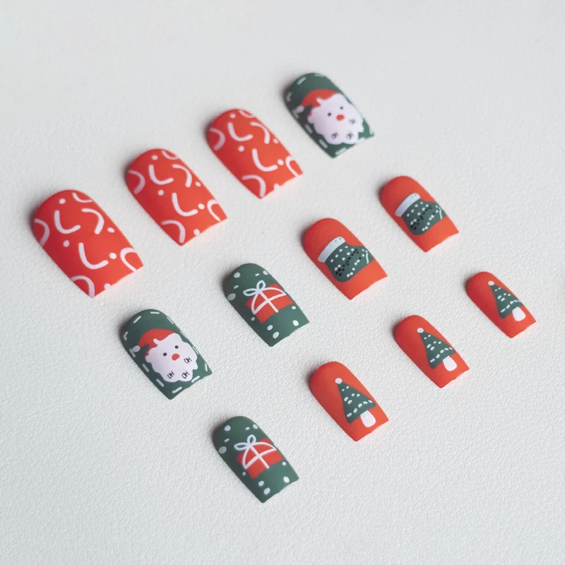 Festliche Winter Themen Nagelkunst